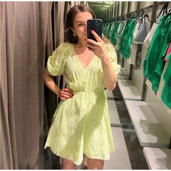 ZARA OPENWORK EMBROIDERED DRESS LIGHT YELLOW - Picture 2 of 12